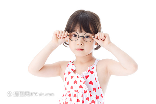 可爱小美女戴眼镜形象